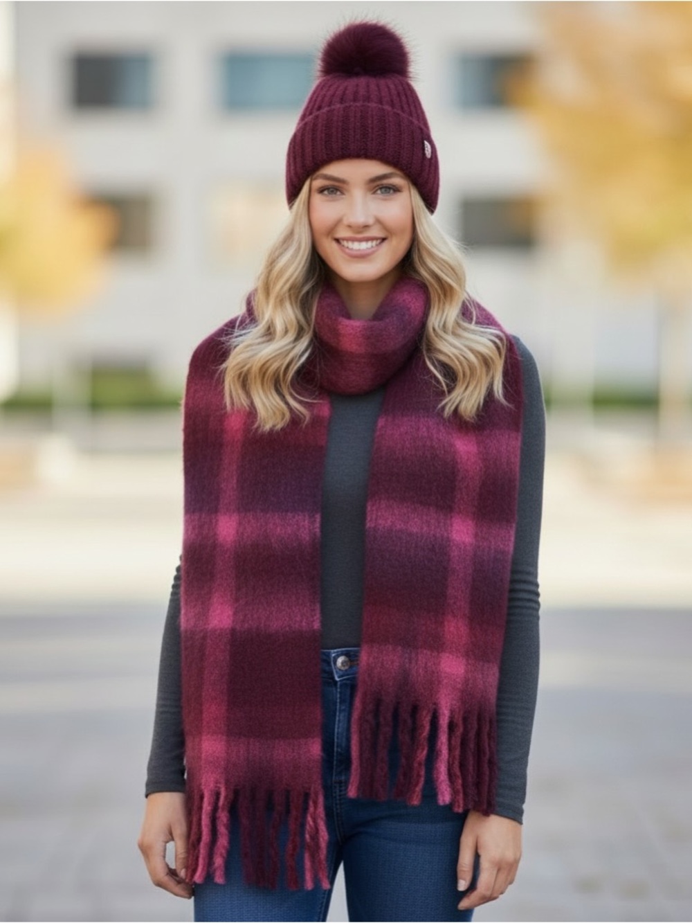 New Steve Madden Women’s Blanket Scarf & Hat Gift Set Stocking Stuffer‎ Winter